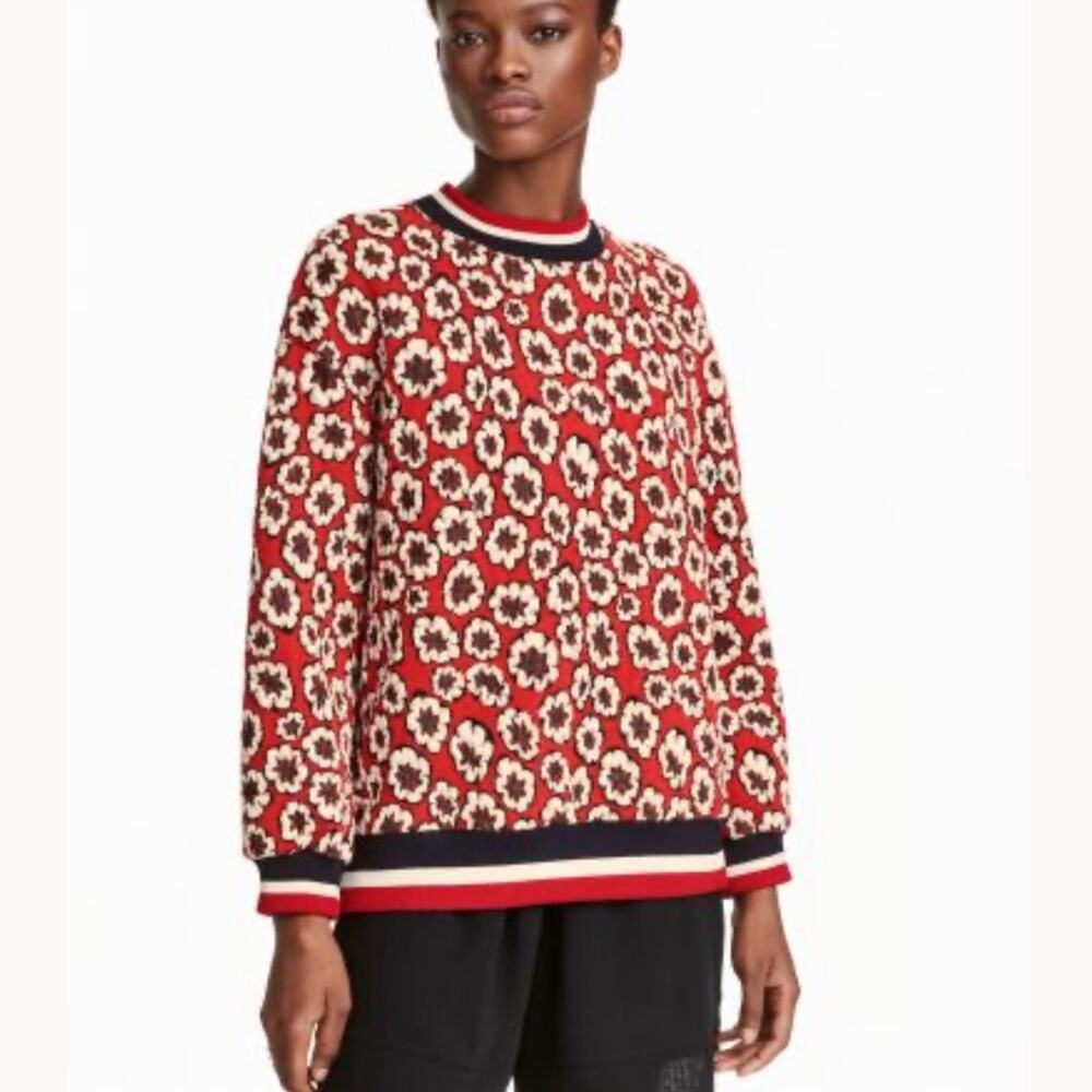H&M Red Floral Jacquard Patterned Sweatshirt